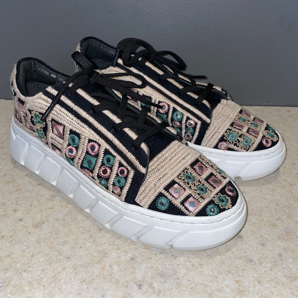 Free People Catch Me if You Can Crochet Sneakers Tennis Shoes Black Tan Mirror